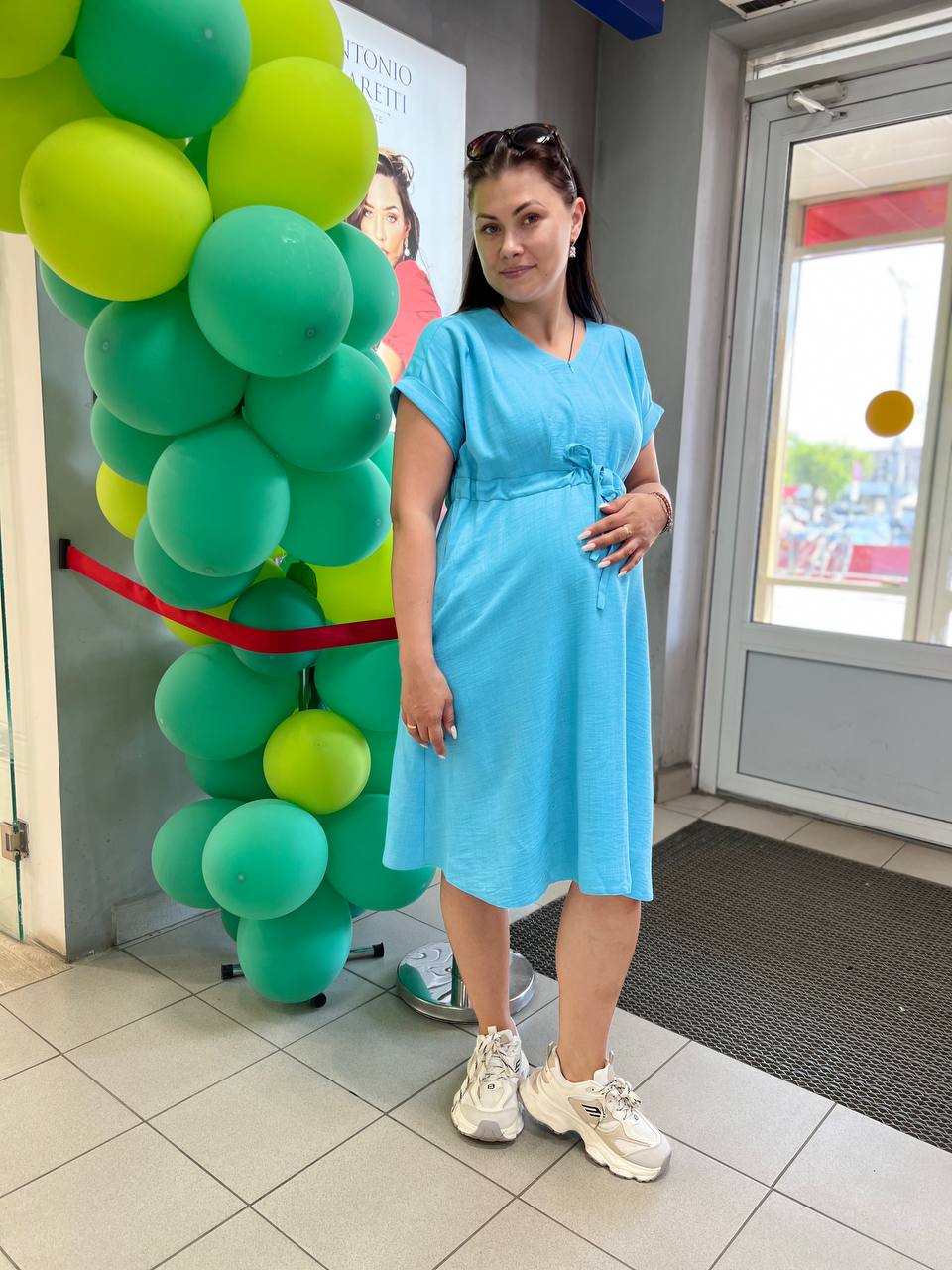 Льняное платье для беременных и кормящих мам